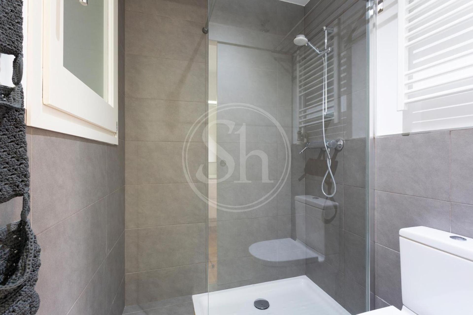 Moderno Apartamento En Eixample Барселона Екстериор снимка